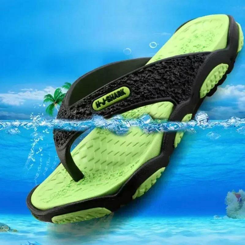 New Fashion Mens Slippers Lightweight Sandals Summer Casual Flip Flops